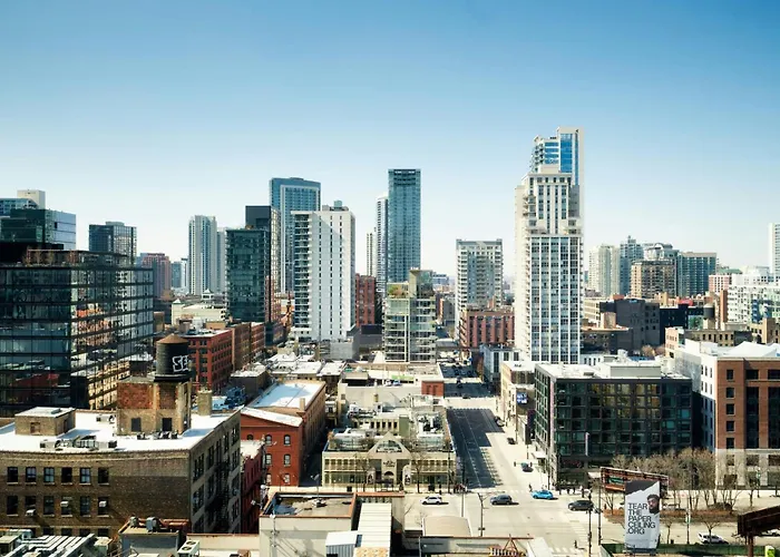 Aloft Chicago Downtown River North